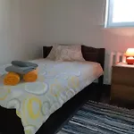 Ovelia krevet i doručak
