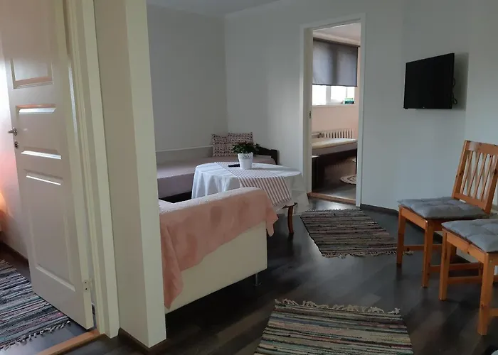 Ovelia Nocleg ze śniadaniem Kuressaare